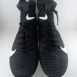 Nike Alpha Menace Elite 2. Size 10.5